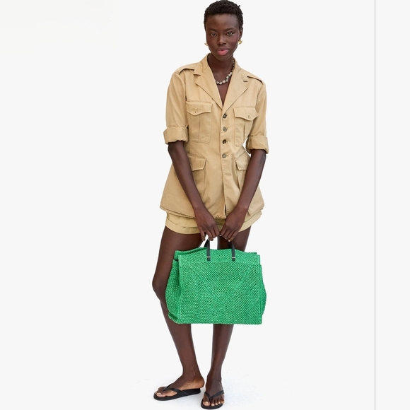 LIKE NEW CLARE V SUMMER SIMPLE RAFFIA TOTE BAG - GREEN APPLE - Picture 3 of 11